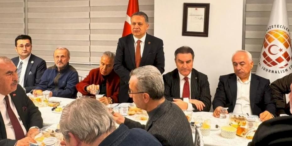 KGK iftarında gündem savaş