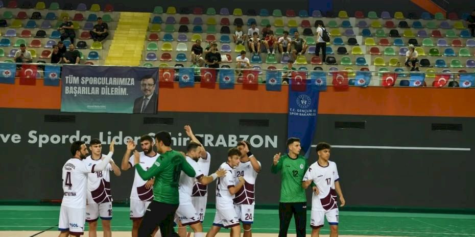 Trabzon Büyükşehir Hentbol Takımı, Ankara’yı ağırladı