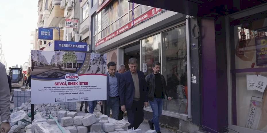 Bayraklı Sevgi Yolu'nda yoğun tempo
