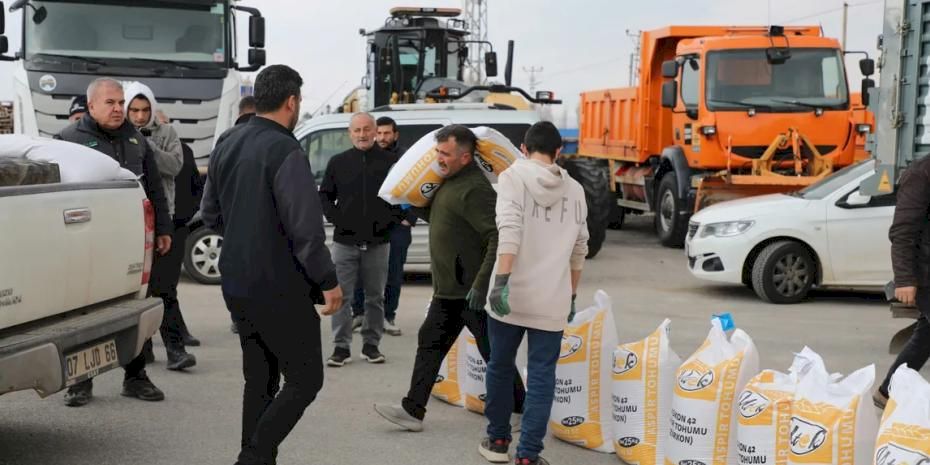 Konya'da yüzde 50 hibeli aspir tohumları dağıtılıyor
