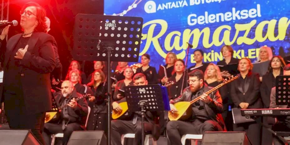 Antalya Ramazan etkinliklerinde ‘Türkülerle Kadın’ konseri