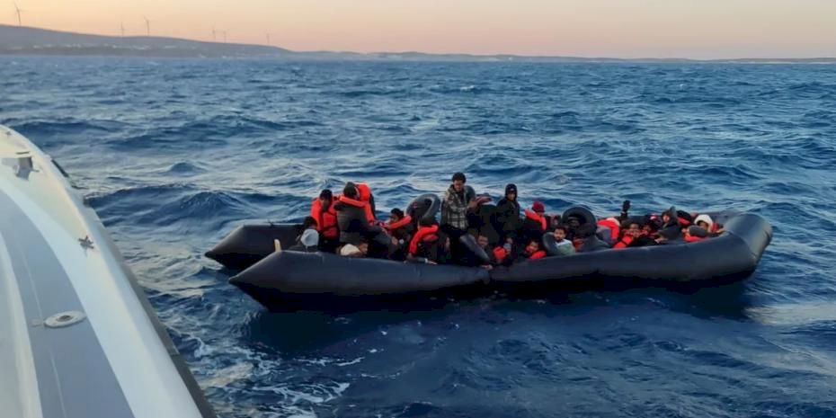 Antalya Demre açıklarında facia! Kaçan bottan düşen 14 düzensiz göçmen öldü