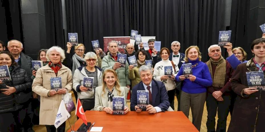 İstanbul Bakırköy'de Türkiye'nin geleceği konuşuldu