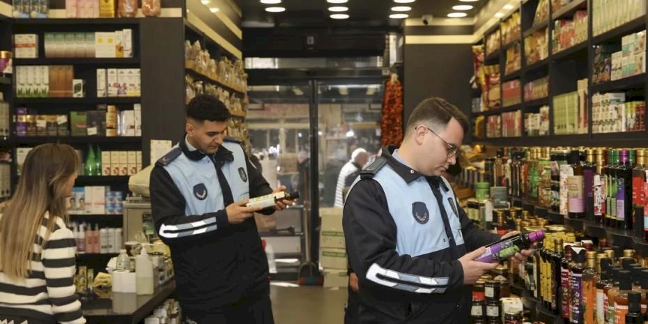 Ankara Zabıtası sağlıklı ve güvenilir gıda için sahada​​​​​​​