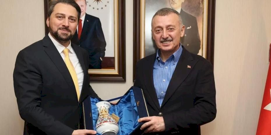 Başkan Büyükakın’dan Halep’te ziyaret trafiği