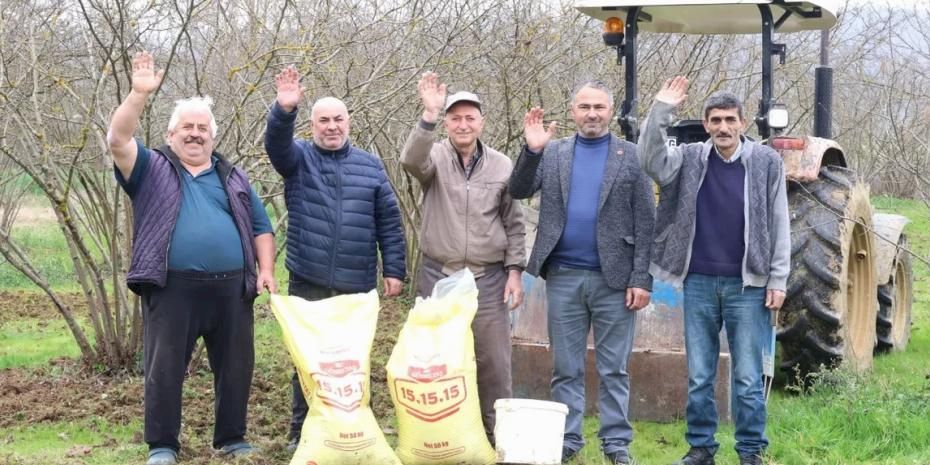 Kocaeli'de gübreler toprakla buluşuyor, yüzler gülüyor