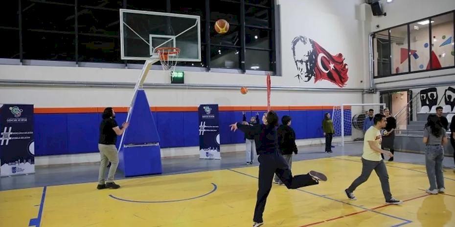 ABB’den 90'lar sokak oyunları