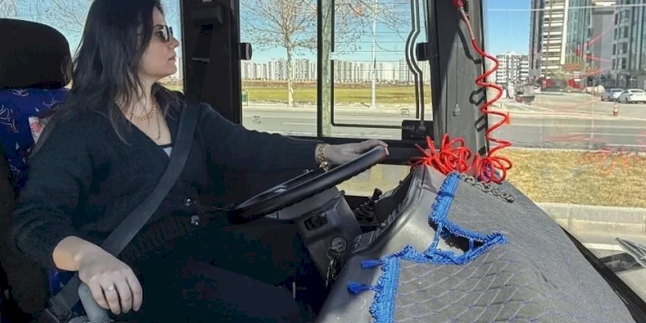 Diyarbakır'da 50 kadına otobüs sürücüsü eğitimi