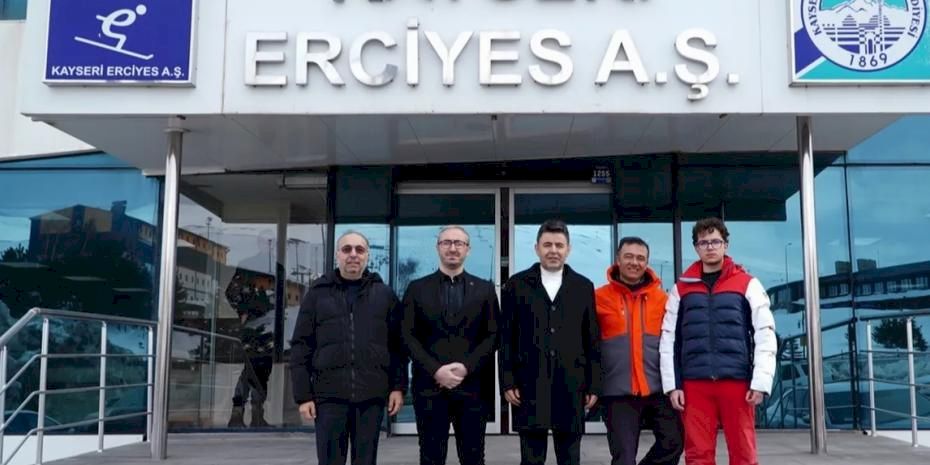 Kayseri'de Ulaştırma Bakan Yardımcısı'na Erciyes sunumu