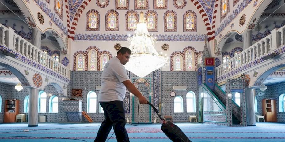 Maltepe’de ibadethaneler Ramazan Bayramı’na hazır