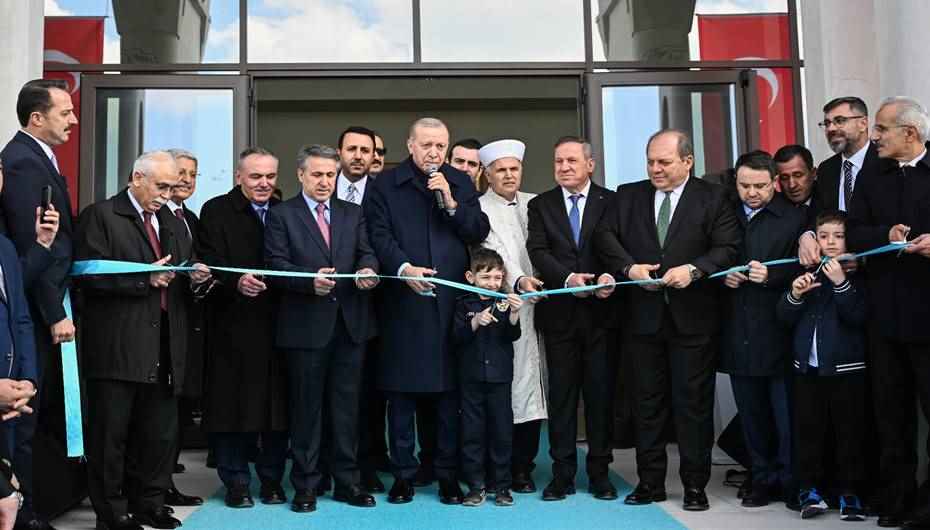 Erdoğan: Değerlerimizi ihya etmeyi sürdüreceğiz