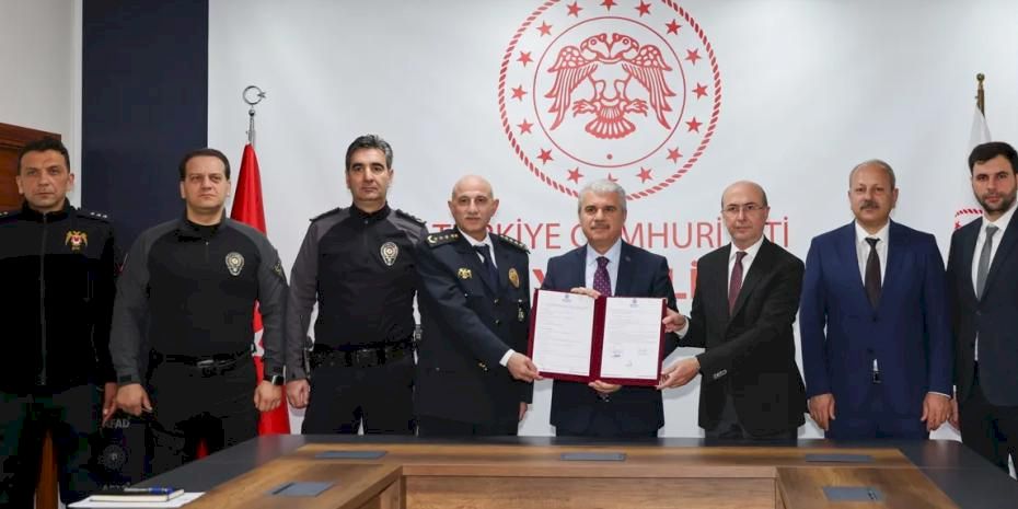 Konya Selçuklu’da parklara 427 kamerayla güvenlik