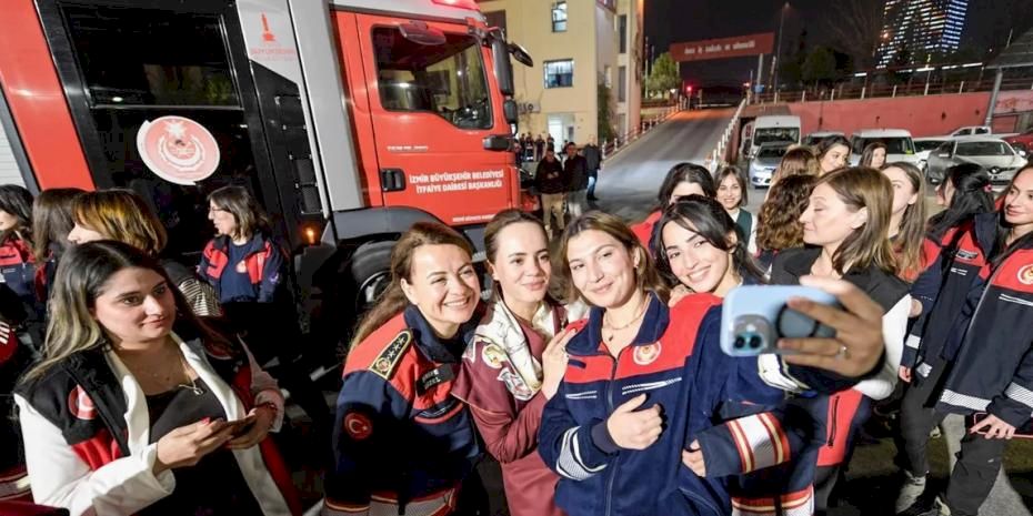 İzmir'de zorlu mesleğin kahramanları ile ESHOT buluşması