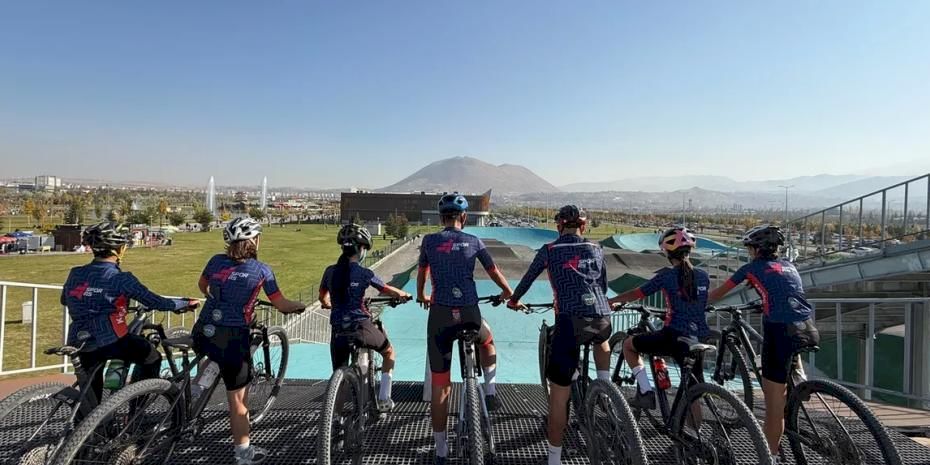 Kayseri'de BMX parkuruna gençlerden büyük ilgi