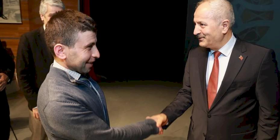 Gebze'de belediye personeli bayramlaştı