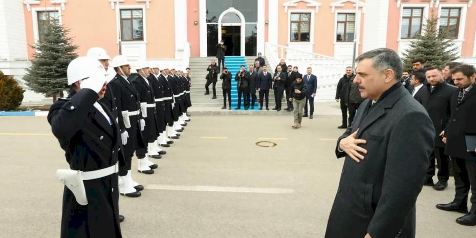 İçişleri Bakanı Mustafa Çiftçi dadaşlar diyarında... İlk bayramlaşmasını yaptı