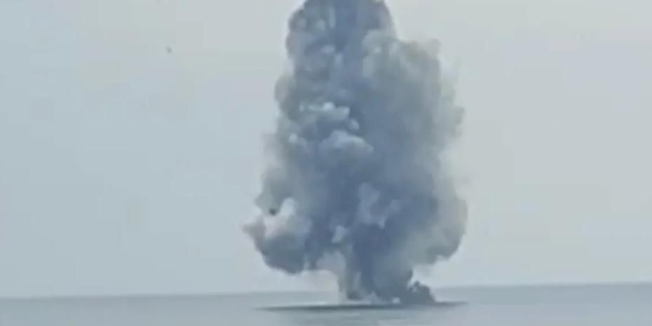 Ordu Ünye’de kıyıya vuran insansız deniz aracı kontrollü patlatıldı