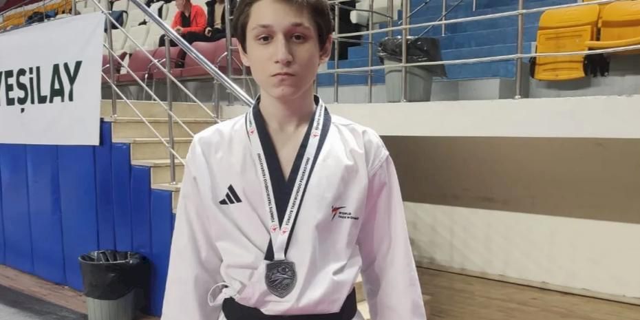 Down Sendromu Farkındalık Gününde İzmir’den milli gurur