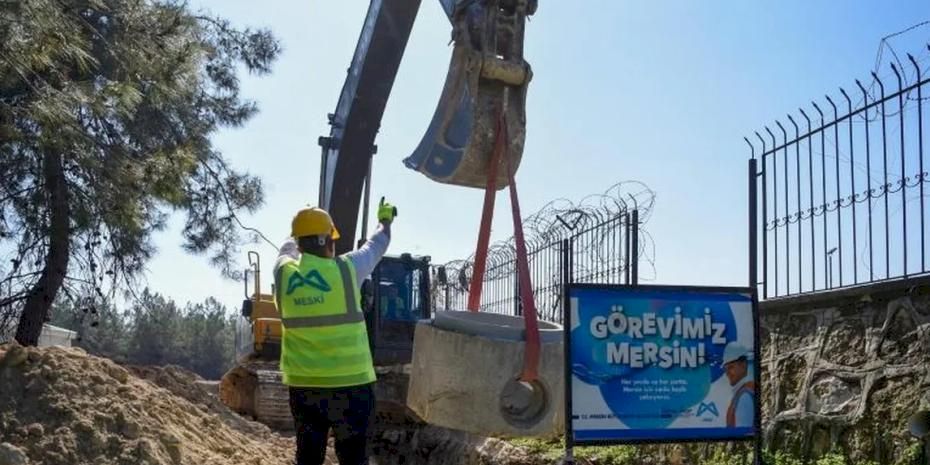 Mersin'de MESKİ atık su altyapısı çalışmalarını sürdürüyor