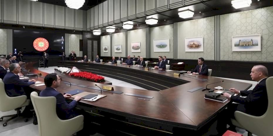 Kabine yoğun gündemle toplanıyor