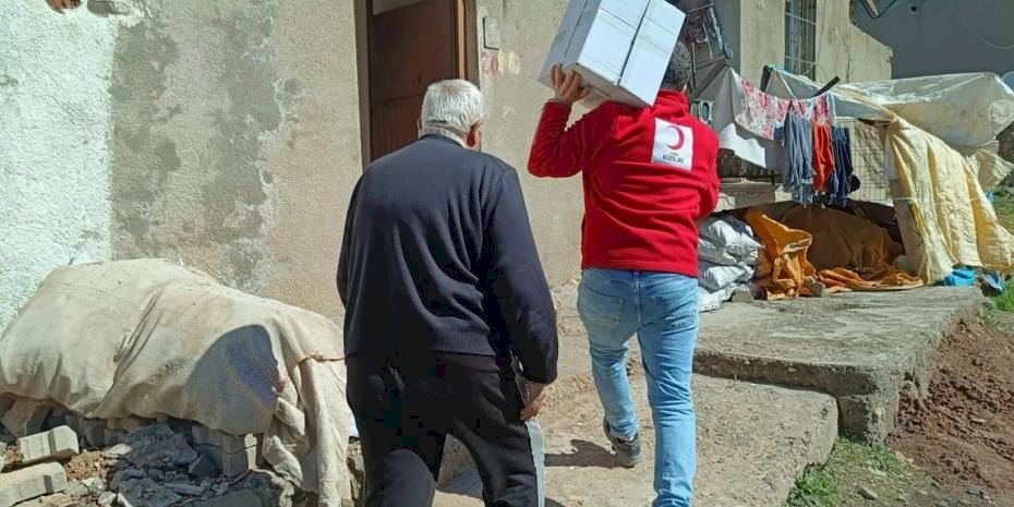 Kızılay Mardin Şubesi binlerce aileye umut oldu