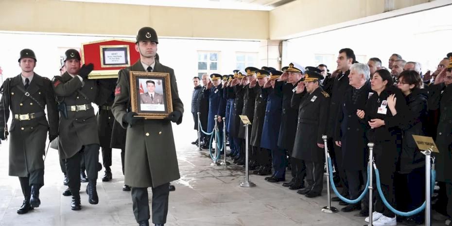 TSK’dan şehit binbaşı Sinan Taştekin’e son görev