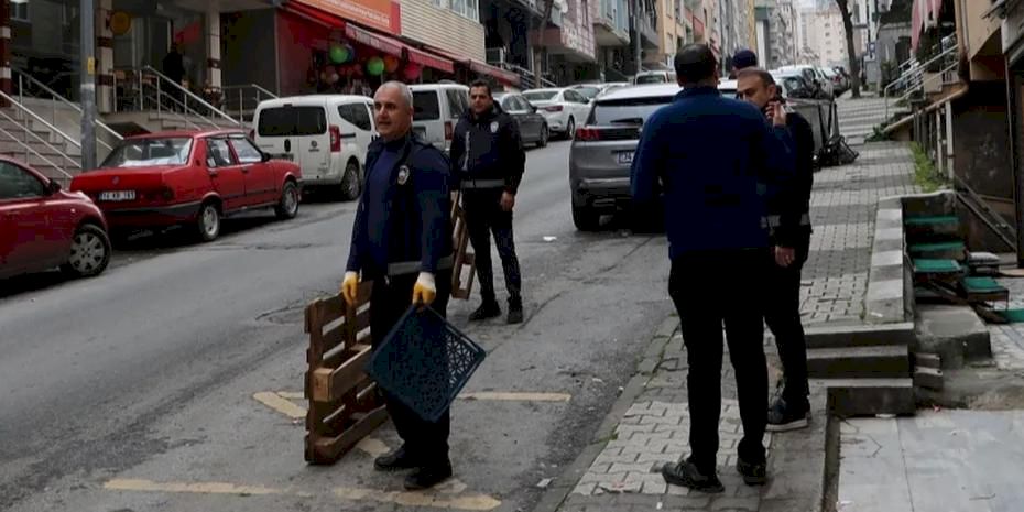 İstanbul Maltepe’deki işgallere zabıta müdahalesi sürüyor