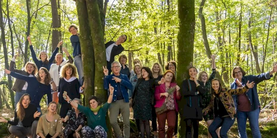 Yves Rocher Vakfı Toprağın Kadınları Ödülü 2026 Başvuruları 30 Nisan’a Kadar Devam Ediyor!