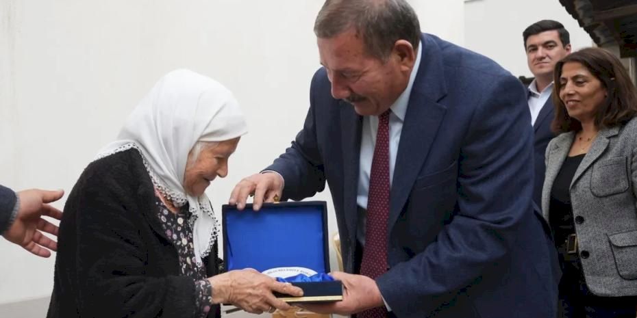 Milas'ta Başkan Topuz'dan asırlık çınarlara ziyaret