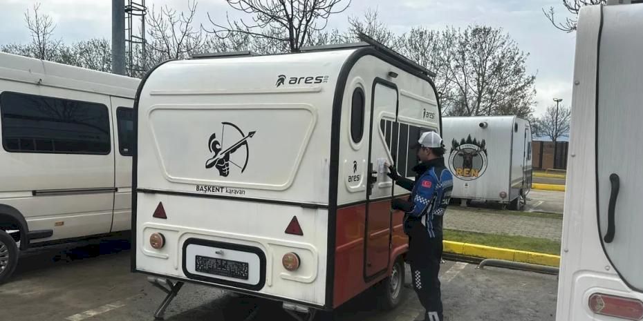 Kocaeli Büyükşehir'den karavanlara 1 Nisan uyarısı... O otoparkta ücretli sistem başladı