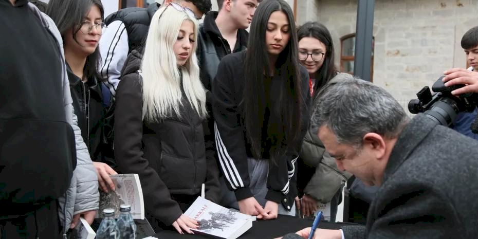 Ankara Keçiören’de Kütüphaneler Haftası’na özel Çanakkale söyleşisi