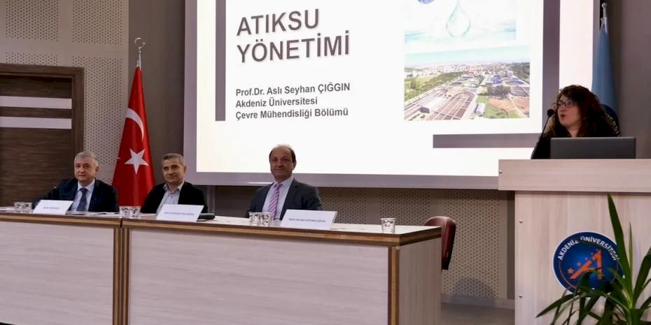 Geleceğin su yönetimi üniversite öğrencileri ile konuşuldu