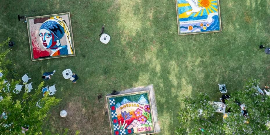 Antalya Muratpaşa'da 'Çiçek Desenleri' için son günler