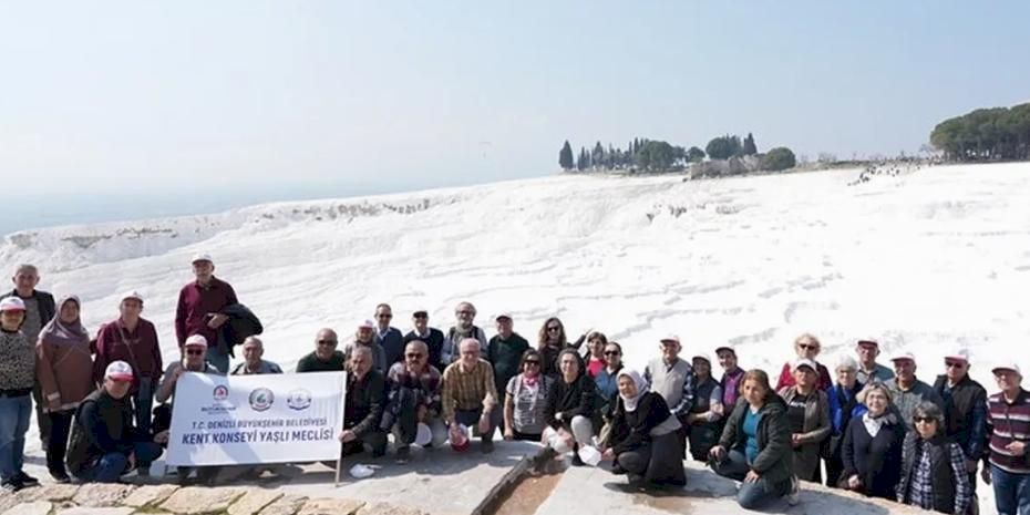 Denizli Büyükşehir’in Yaşlılara Saygı Haftası dolu dolu geçti