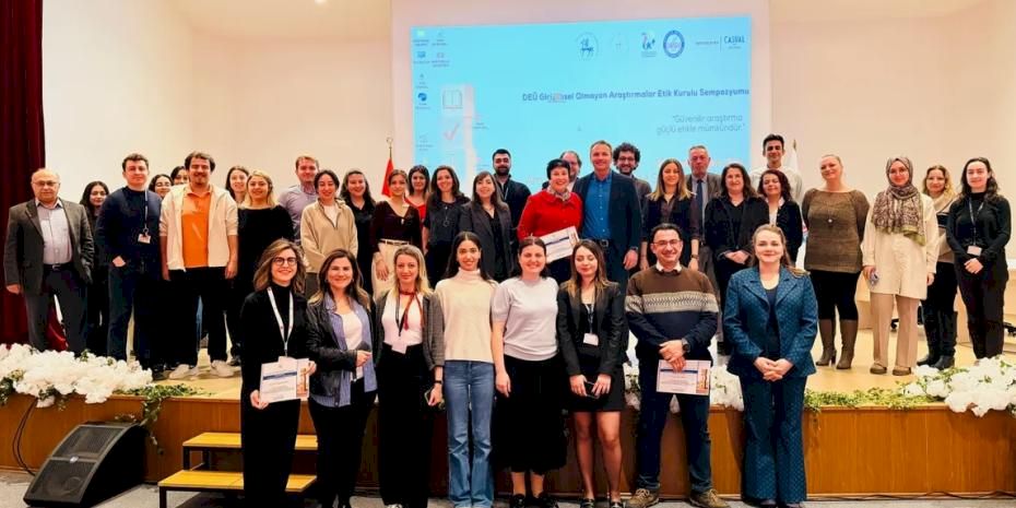 Dokuz Eylül'de bilimin pusulası 'Etik' oldu