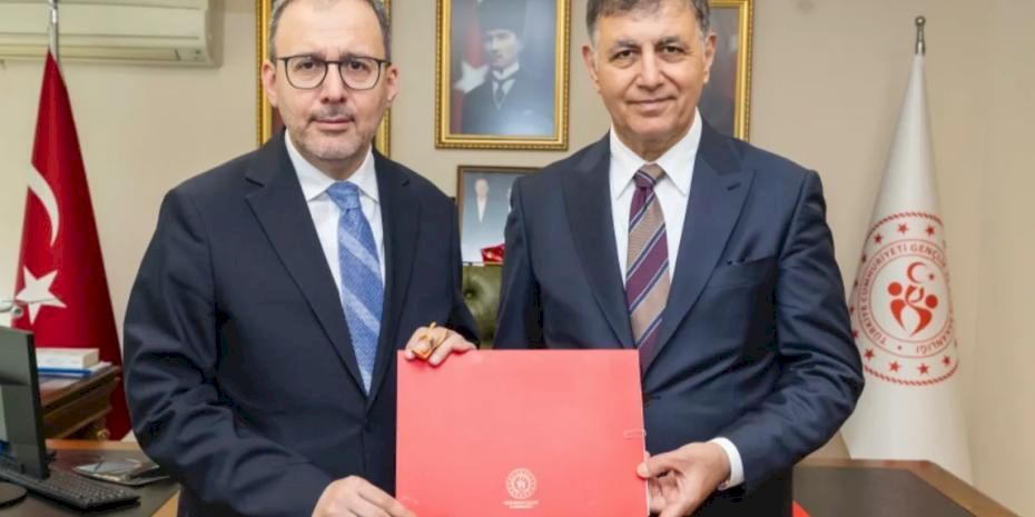 İzmir Karşıyaka Stadı için tarihi adım