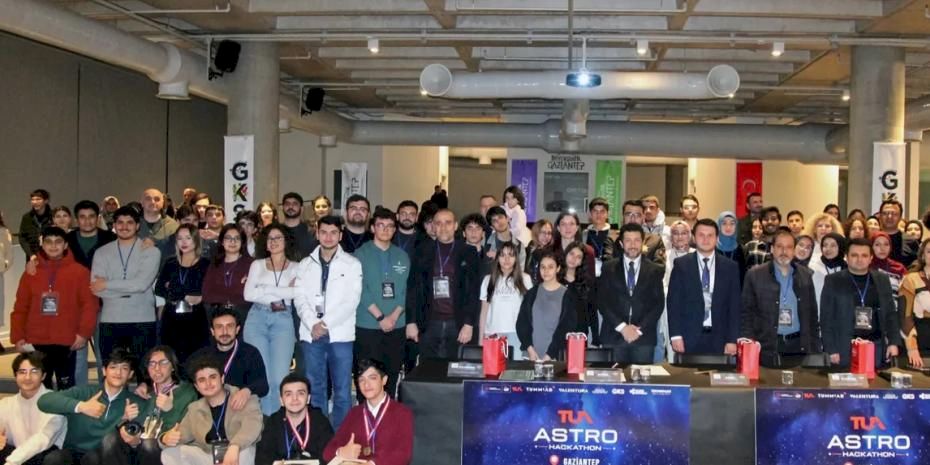 Gaziantep Bilim Merkezi'nde gençler birincilik için ter döktü