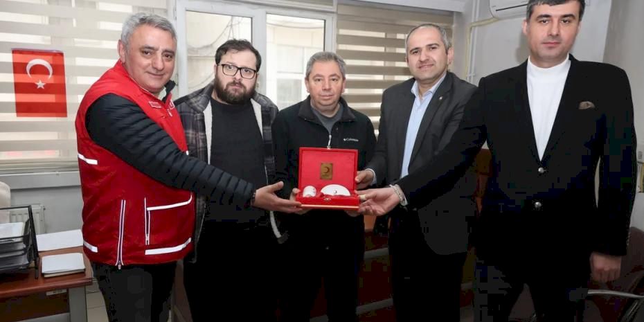 Kızılay’dan Trabzonspor taraftarlarına teşekkür