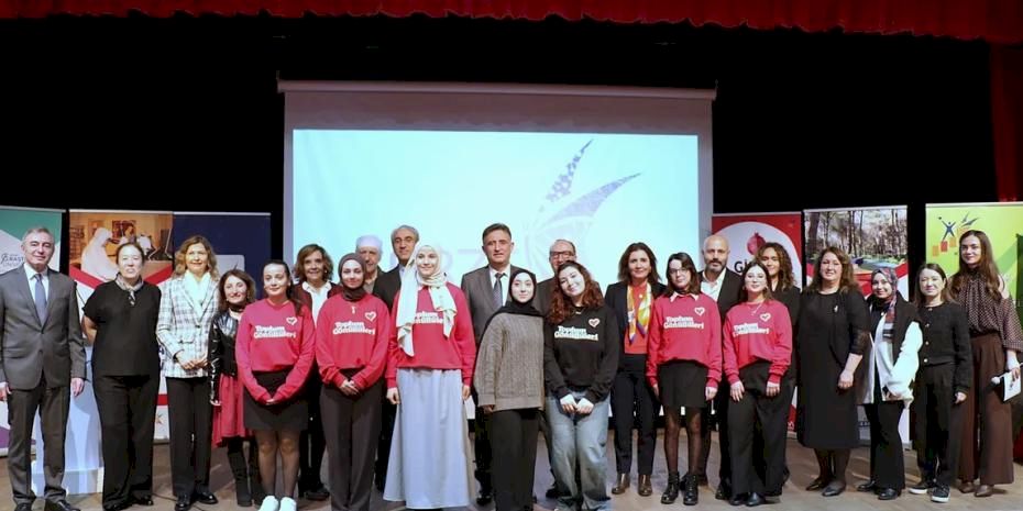 GTÜ ev sahipliğinde gençleri sanayiyle buluşturan model tanıtıldı