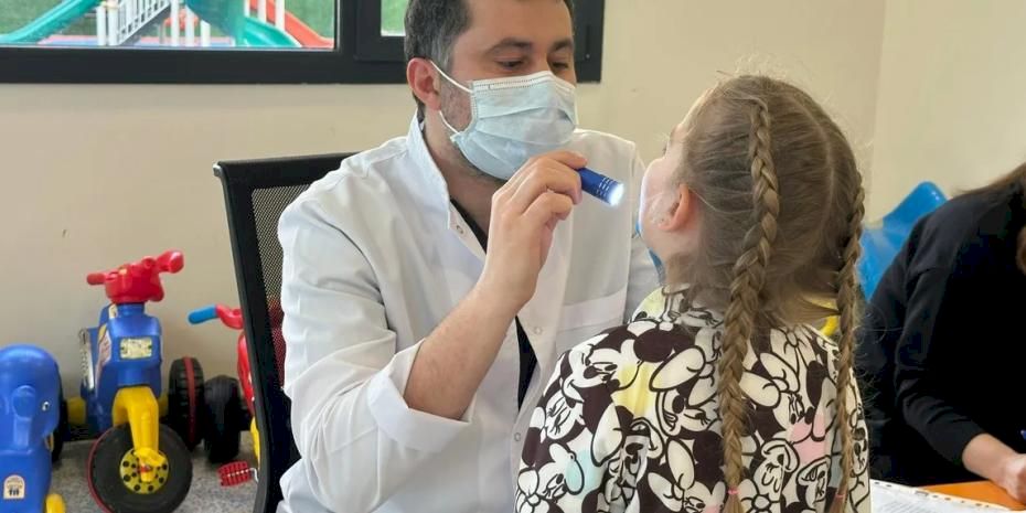 İstanbul'da 'Yuvamız Bakırköy'de miniklere sağlık taraması