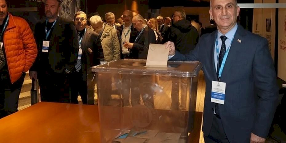 Egeli hububatçılar Öztürk'le yola devam