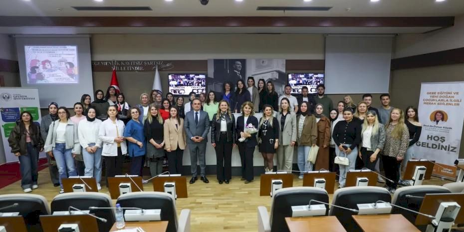 İstanbul Bakırköy’de gebelik eğitimi verildi