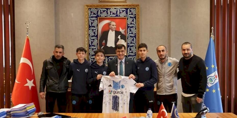 Kütahyaspor U-15’ten namağlup şampiyonluk