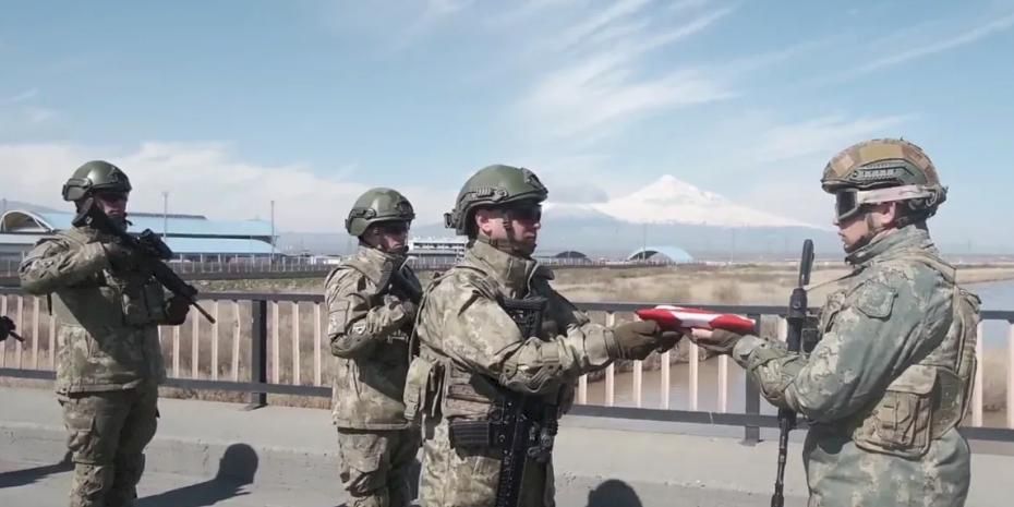 Nahçıvan askerleri tatbikat için Türkiye’de