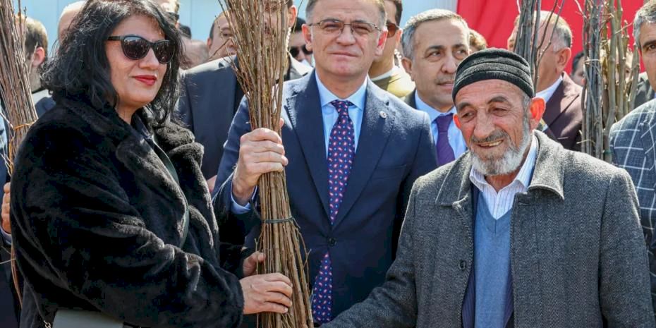 Van'da hedef 5 milyon meyve fidanı