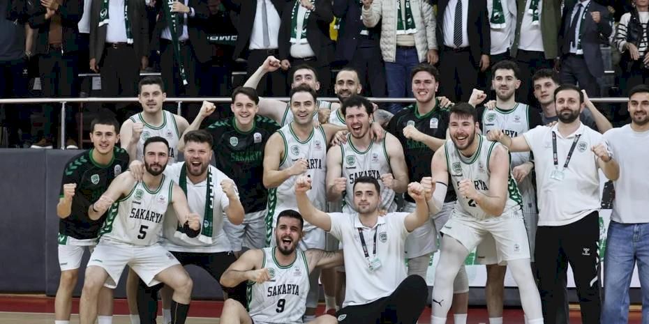 Sakarya Büyükşehir Basketbol Play-Off’a galibiyetle başladı