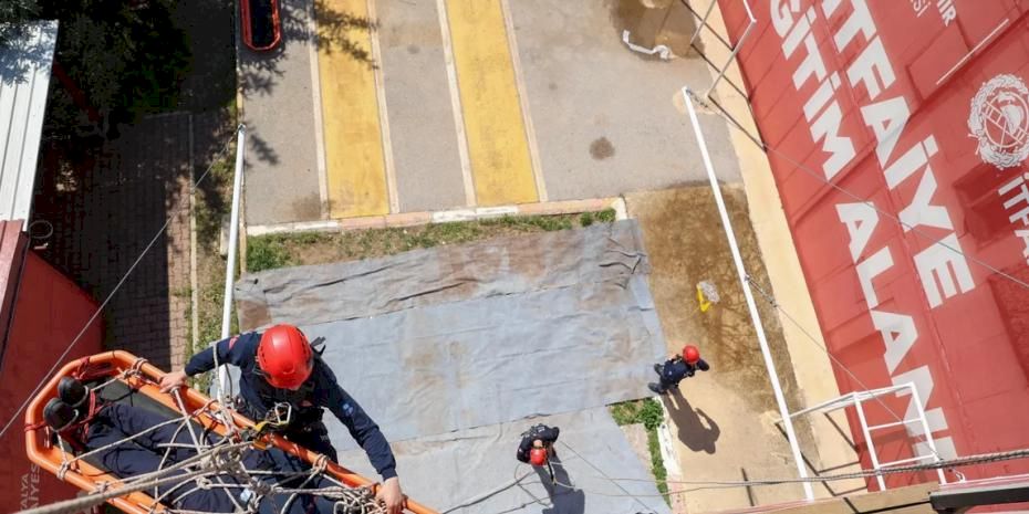 Antalya itfaiyesinin yeni erleri görev yerlerine atandı