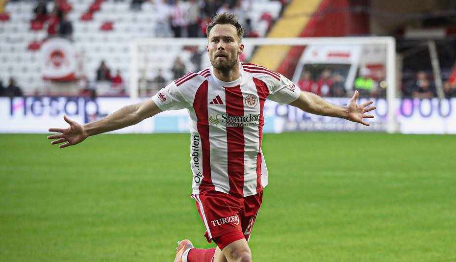 Hesap.com Antalyaspor 3-0 ikas Eyüpspor (Maç Sonucu)