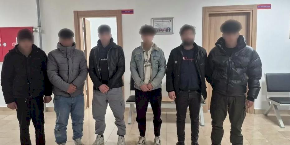 Artvin'de 6 düzensiz göçmen yakalandı!