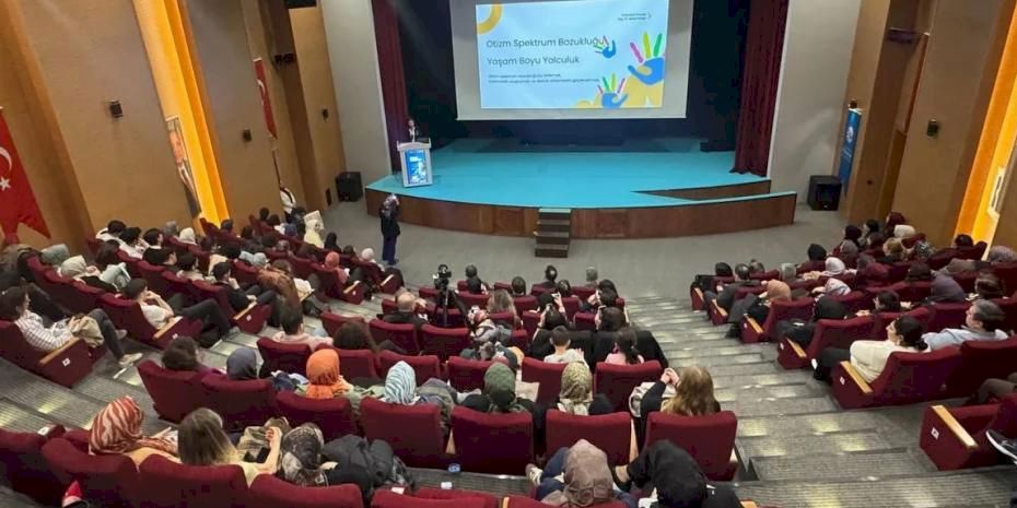 Sakarya otizme dair bilimsel yaklaşımlar SGM’de ele alındı